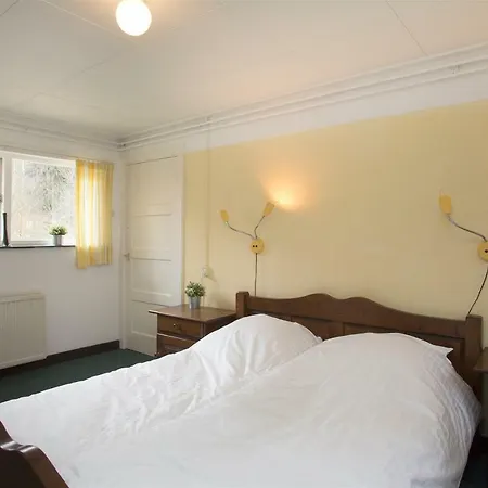 Holiday home Horalaan 8-5 *
